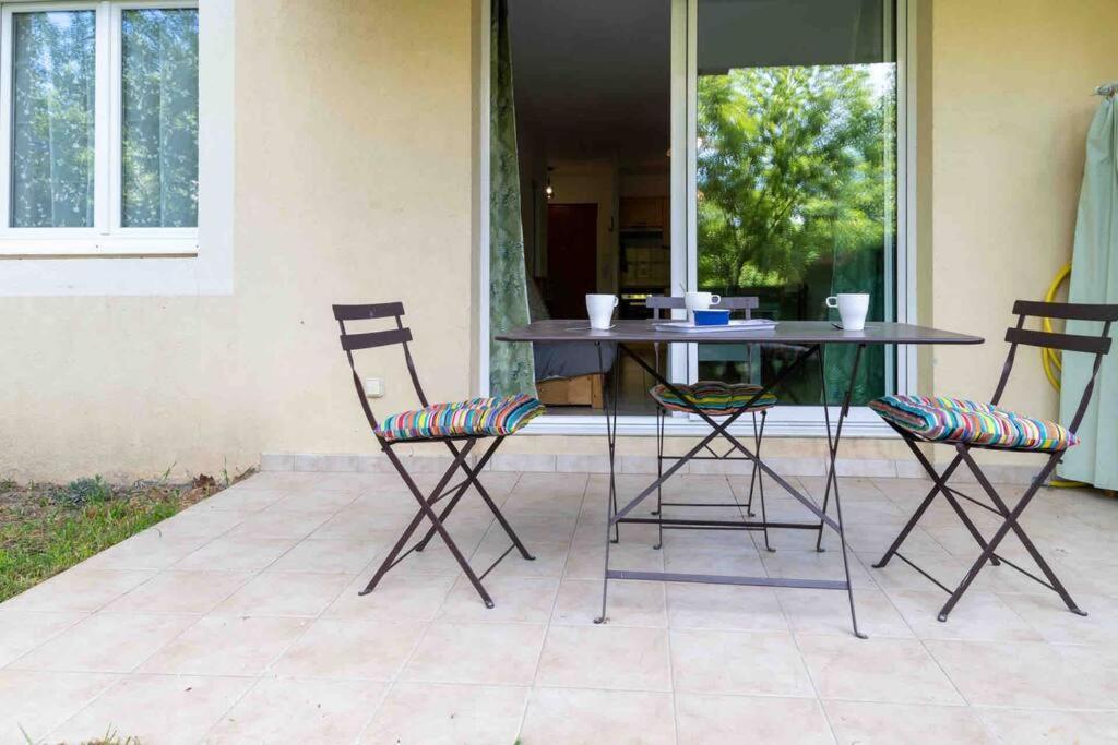 Appartement Avignon Garage-Spacieuse Terrasse Exterior photo